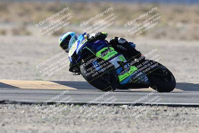 media/Oct-05-2025-CVMA (Sun) [[beeef4f201]]/Race 2-Supersport Middleweight/